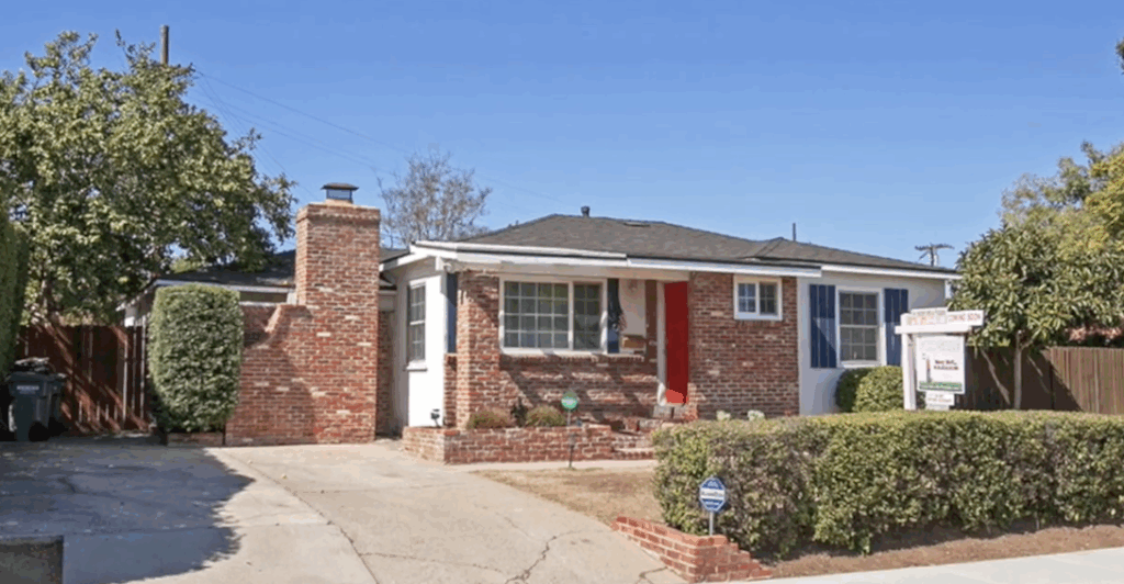 front of 2130 Eldora Street